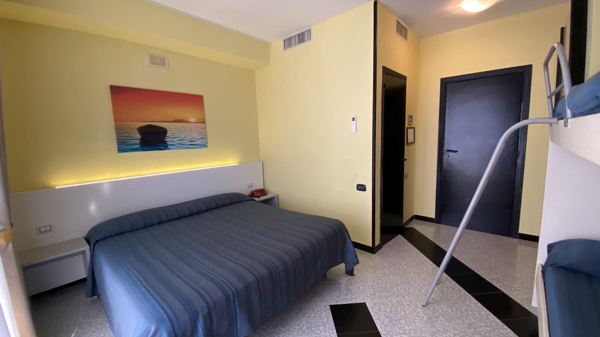 Hotel Club Clorinda Nuova Gestione 2024 파이스툼 외부 사진
