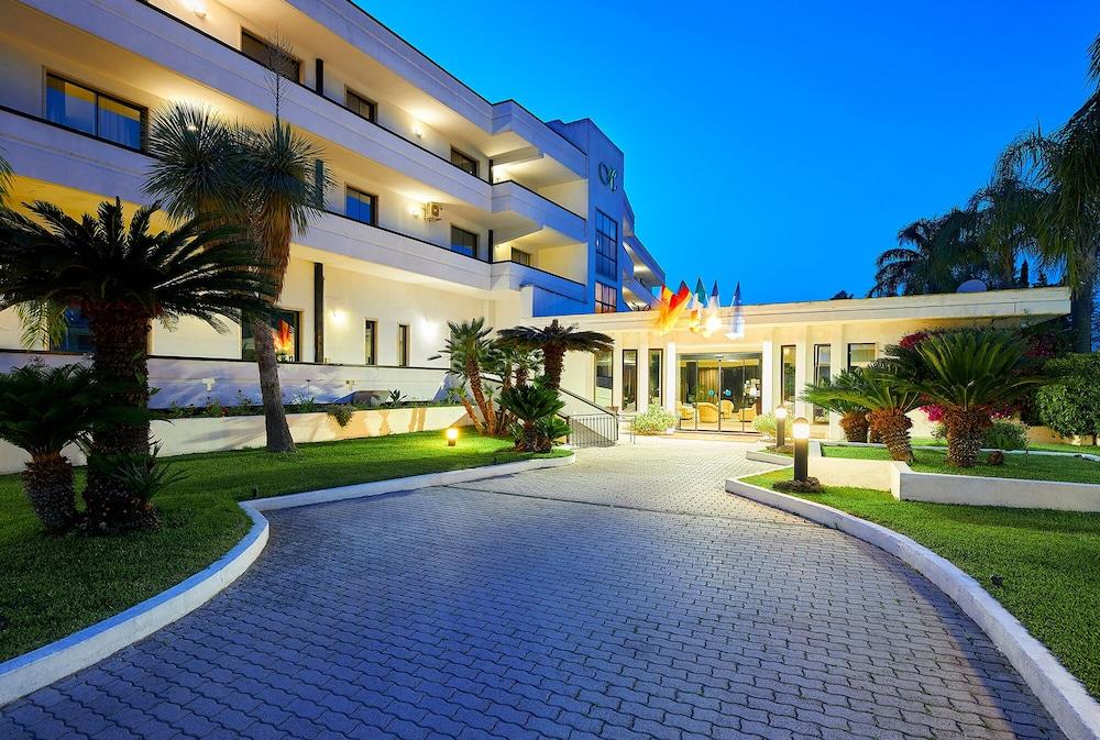 Hotel Club Clorinda Nuova Gestione 2024 파이스툼 외부 사진