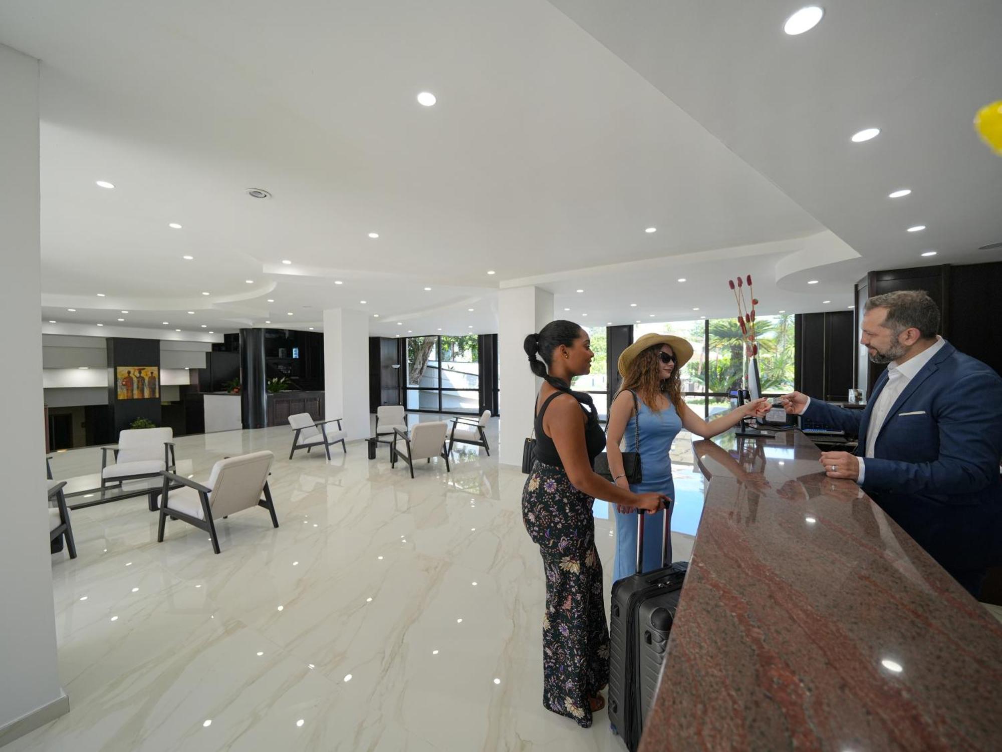 Hotel Club Clorinda Nuova Gestione 2024 파이스툼 외부 사진