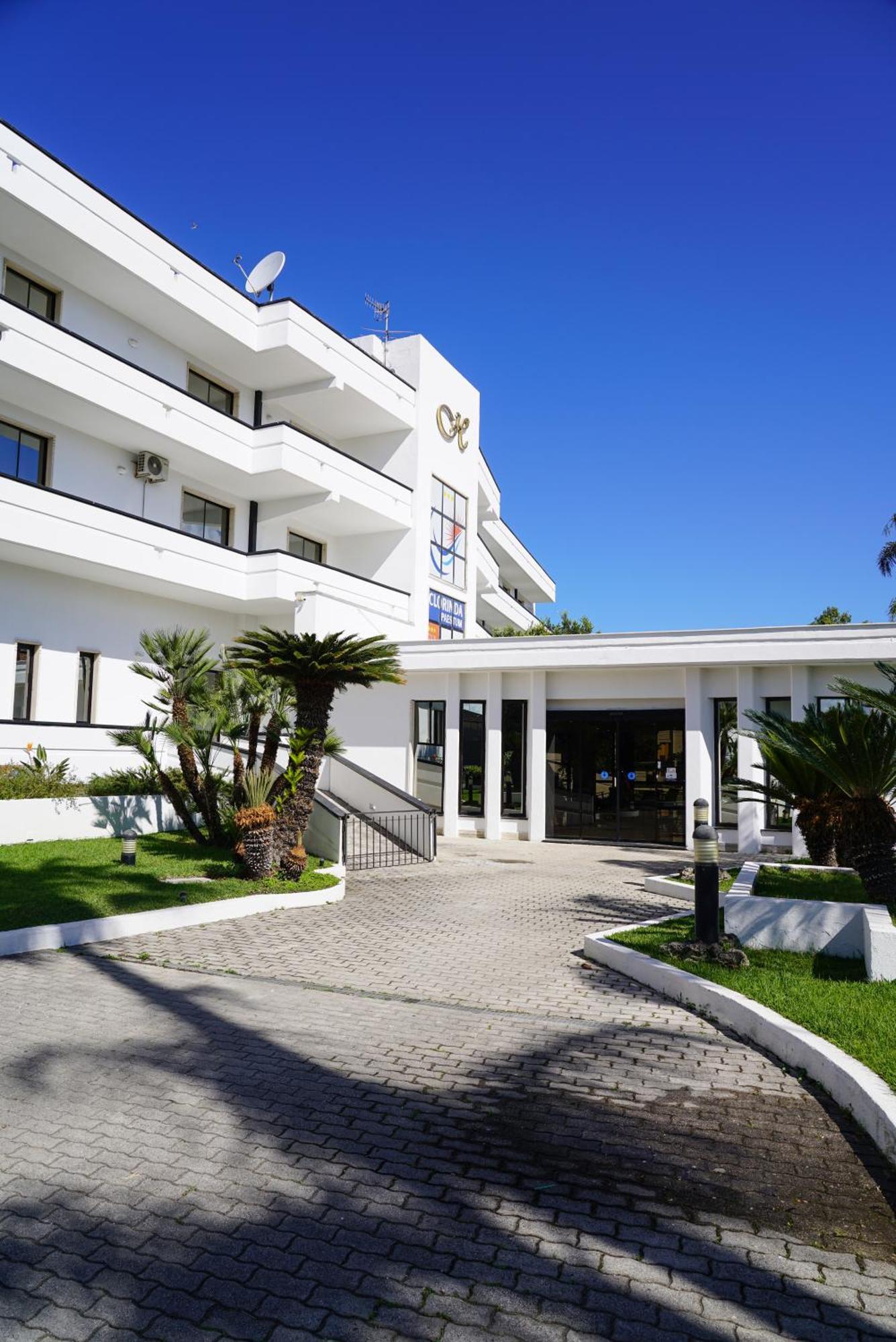 Hotel Club Clorinda Nuova Gestione 2024 파이스툼 외부 사진