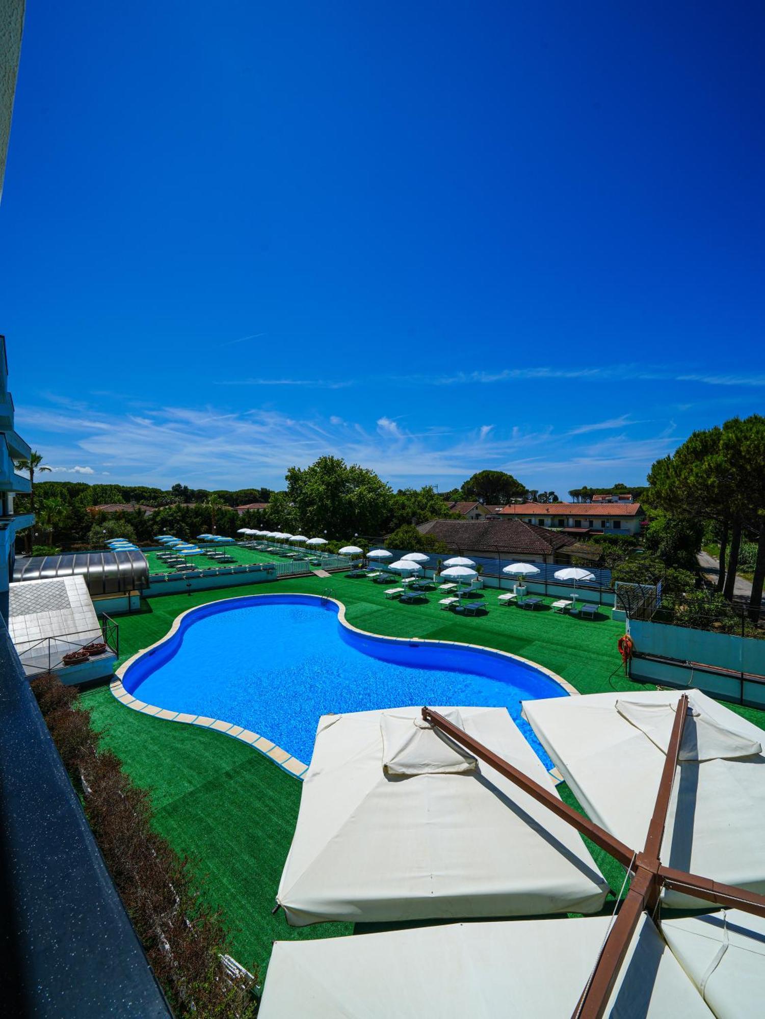 Hotel Club Clorinda Nuova Gestione 2024 파이스툼 외부 사진