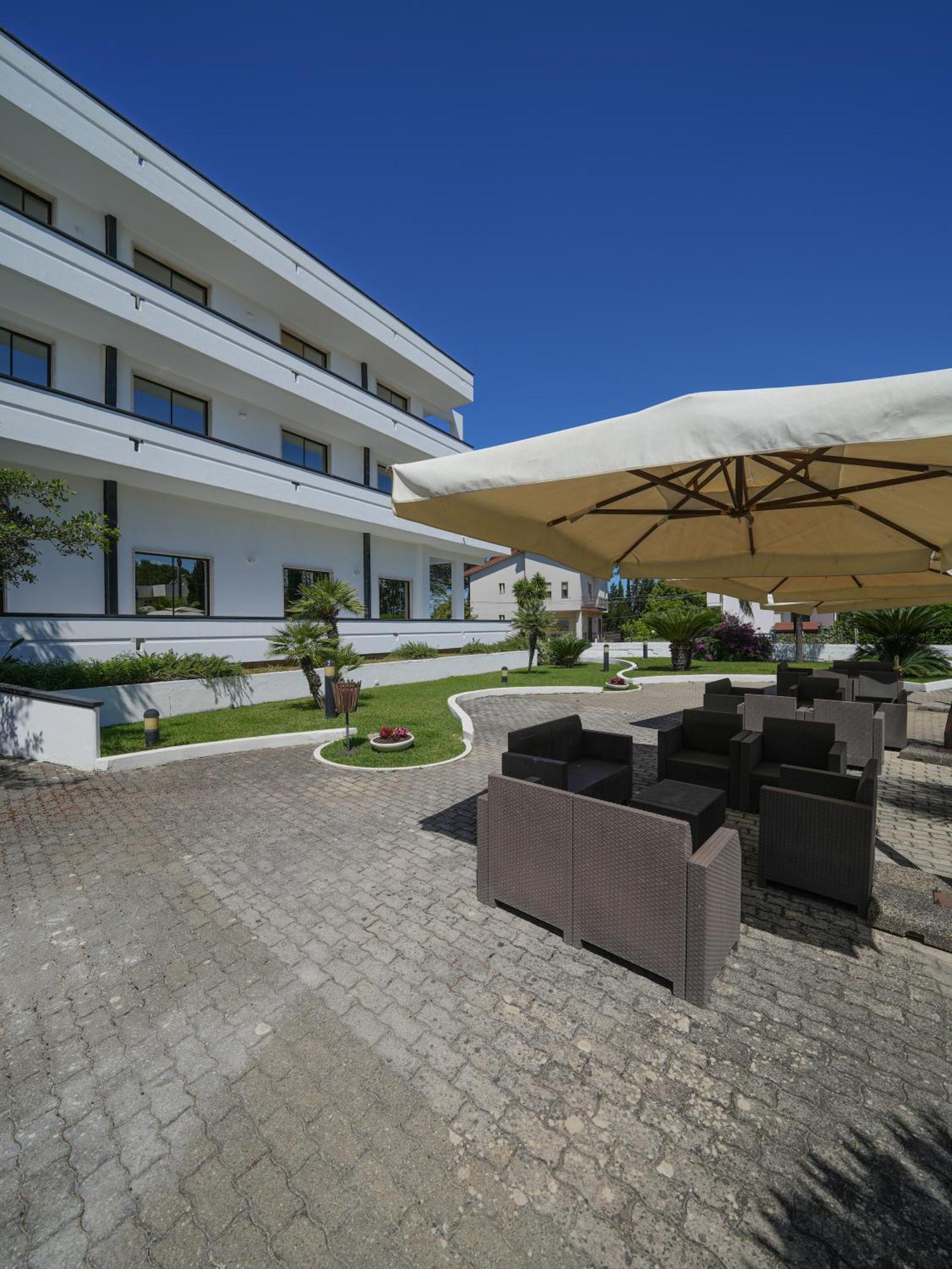 Hotel Club Clorinda Nuova Gestione 2024 파이스툼 외부 사진