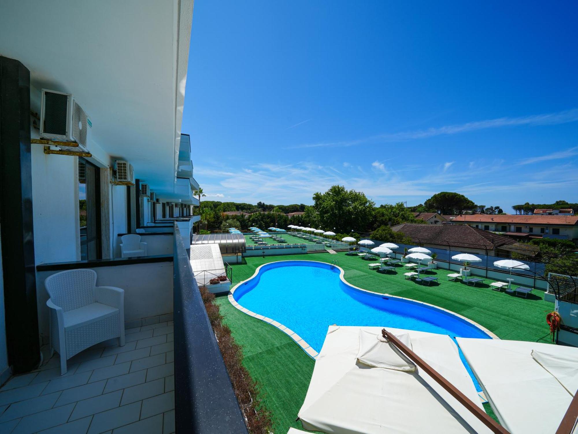 Hotel Club Clorinda Nuova Gestione 2024 파이스툼 외부 사진