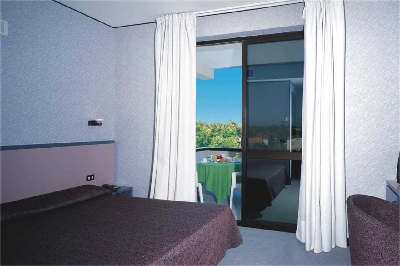 Hotel Club Clorinda Nuova Gestione 2024 파이스툼 외부 사진